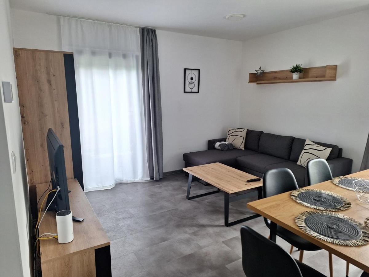 Mb Apartmany Lipno Lipno nad Vltavou Kültér fotó